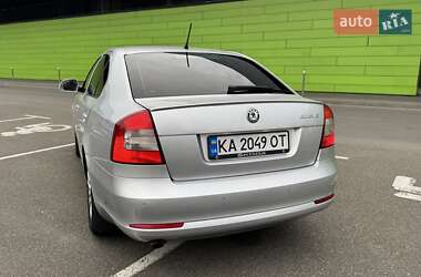 Лифтбек Skoda Octavia 2011 в 