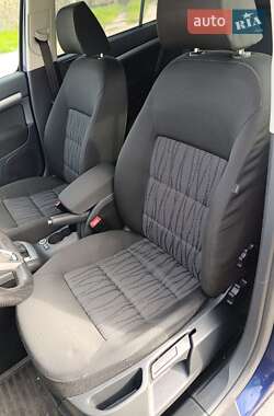 Универсал Skoda Octavia 2010 в 