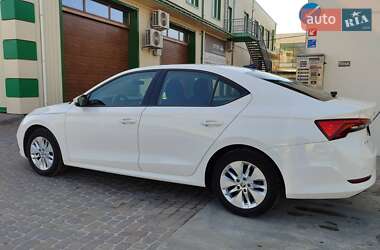 Лифтбек Skoda Octavia 2020 в 
