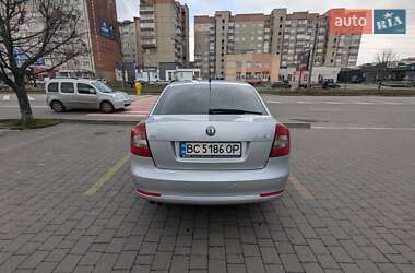 Лифтбек Skoda Octavia 2010 в 
