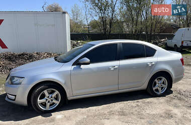 Лифтбек Skoda Octavia 2013 в 