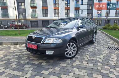 Лифтбек Skoda Octavia 2008 в Ивано-Франковске