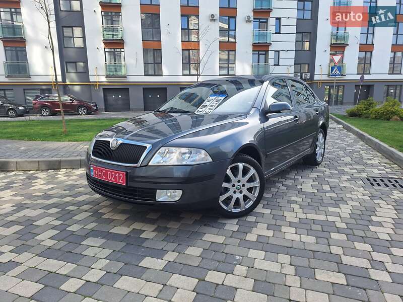 Лифтбек Skoda Octavia 2008 в 