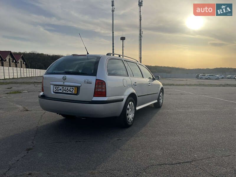 Універсал Skoda Octavia 2009 в Вінниці