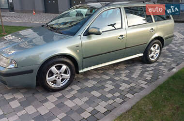 Универсал Skoda Octavia 2003 в 