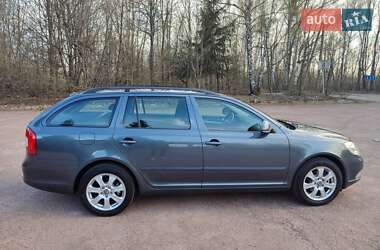 Универсал Skoda Octavia 2010 в 