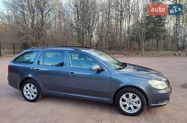 Универсал Skoda Octavia 2010 в 