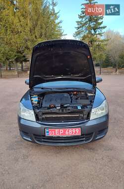 Универсал Skoda Octavia 2010 в 