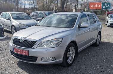 Универсал Skoda Octavia 2012 в 