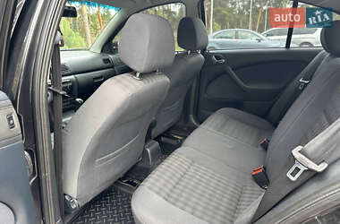 Лифтбек Skoda Octavia 2008 в 