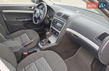 Универсал Skoda Octavia 2010 в 