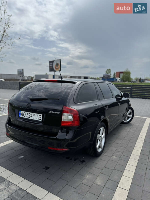 Універсал Skoda Octavia 2012 в Мукачевому
