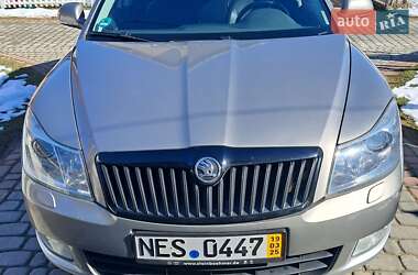 Лифтбек Skoda Octavia 2009 в 