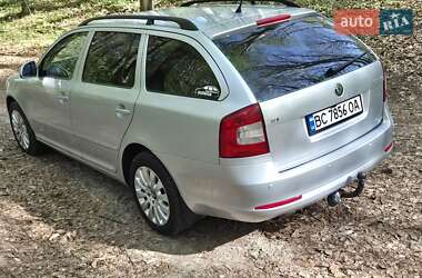 Универсал Skoda Octavia 2011 в 