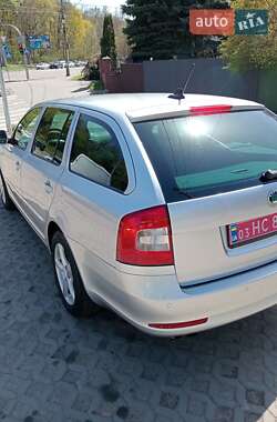 Универсал Skoda Octavia 2012 в 