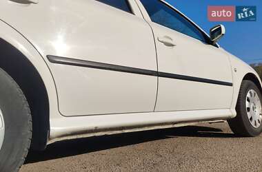 Ліфтбек Skoda Octavia 2009 в 