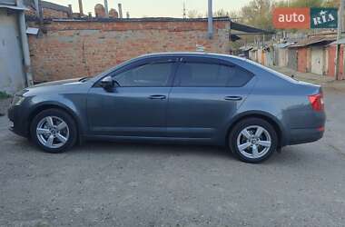 Лифтбек Skoda Octavia 2014 в 