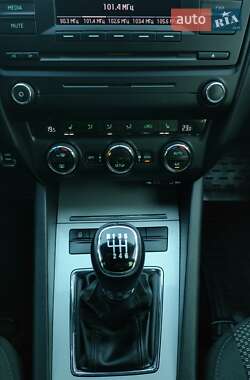 Лифтбек Skoda Octavia 2014 в 