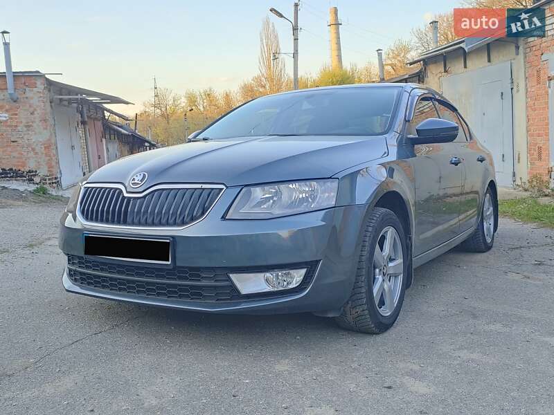 Лифтбек Skoda Octavia 2014 в 
