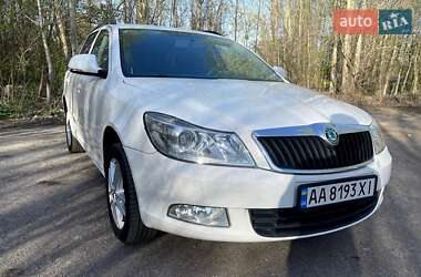 Универсал Skoda Octavia 2011 в 