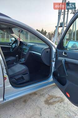 Универсал Skoda Octavia 2012 в 