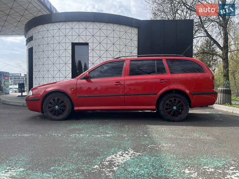 Універсал Skoda Octavia 2009 в Тернополі