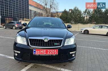 Універсал Skoda Octavia 2010 в 