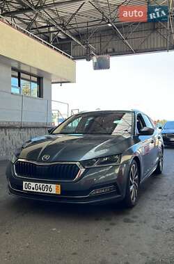 Универсал Skoda Octavia 2020 в 