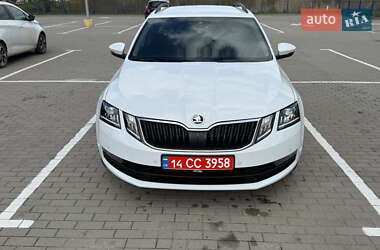 Универсал Skoda Octavia 2019 в 