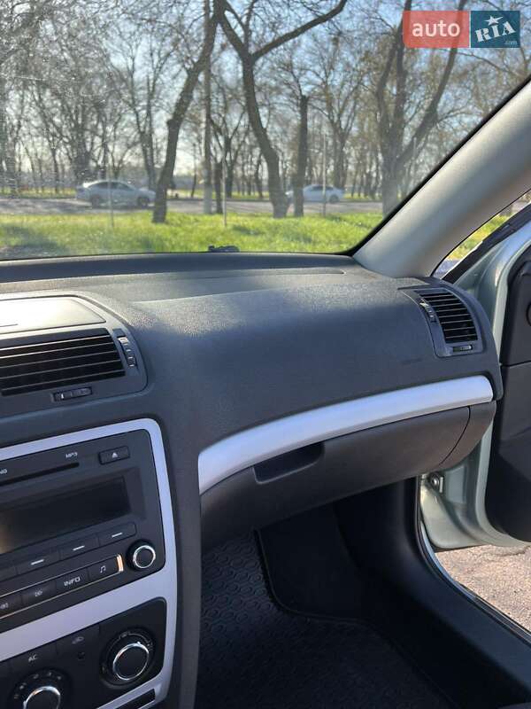 Лифтбек Skoda Octavia 2011 в Николаеве