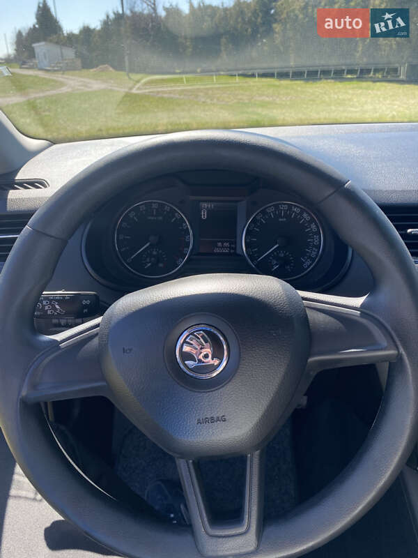 Універсал Skoda Octavia 2015 в Дубні