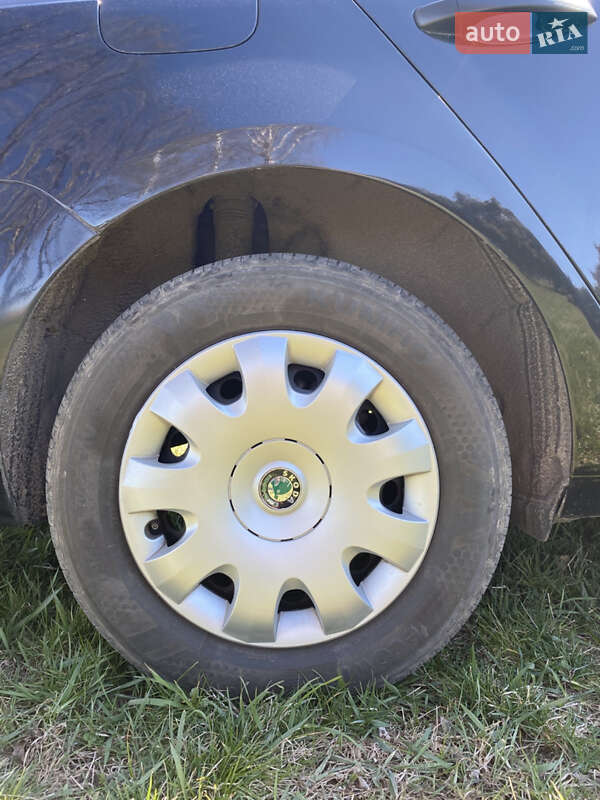 Універсал Skoda Octavia 2015 в Дубні