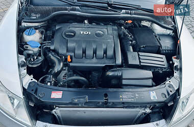Универсал Skoda Octavia 2010 в 