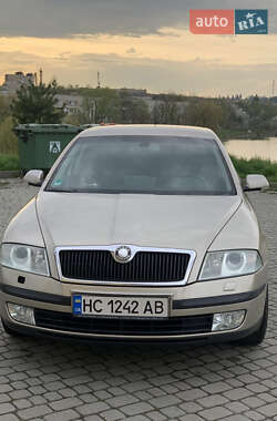 Лифтбек Skoda Octavia 2005 в 