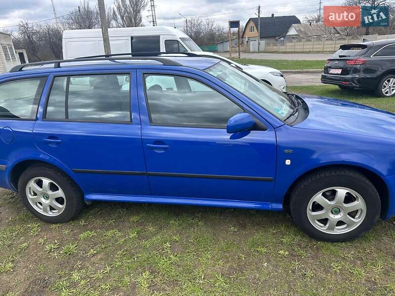 Универсал Skoda Octavia 2002 в Лозовой