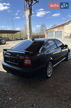 Лифтбек Skoda Octavia 2006 в 