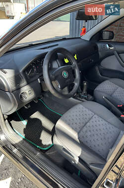 Лифтбек Skoda Octavia 2006 в 