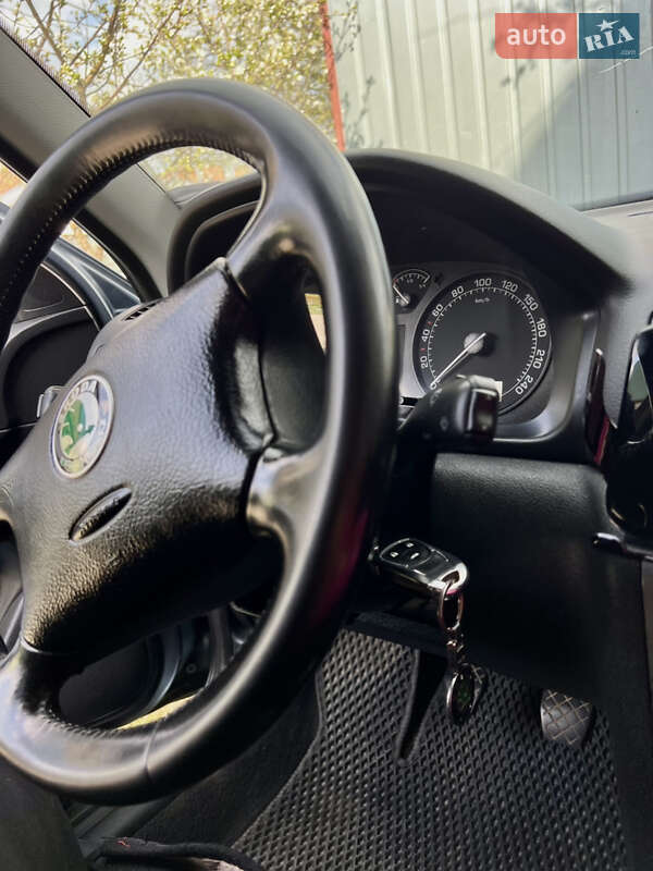 Skoda Octavia 2003