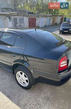 Лифтбек Skoda Octavia 2007 в 