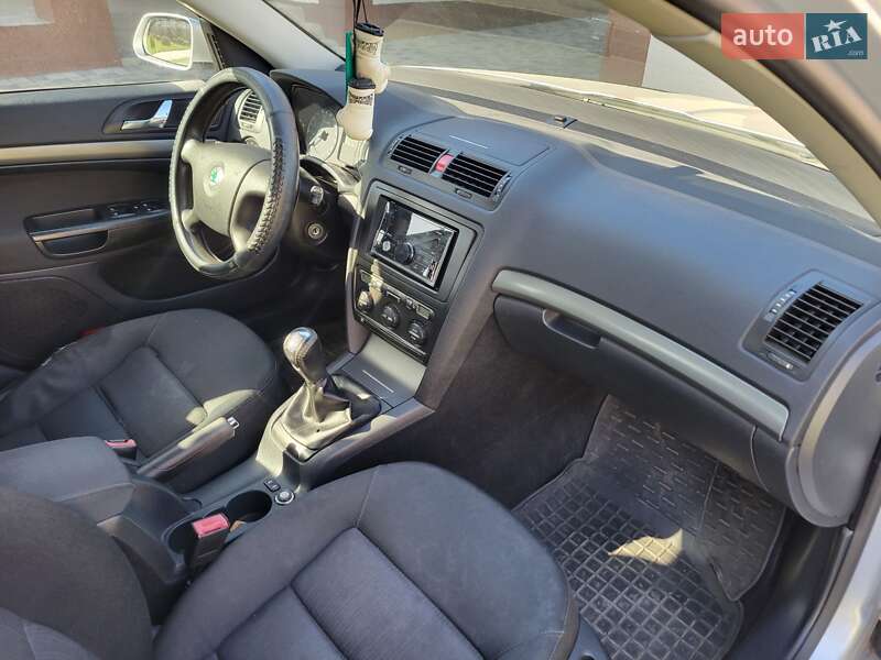 Ліфтбек Skoda Octavia 2008 в Черкасах