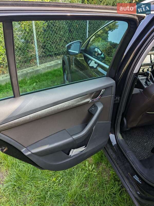 Универсал Skoda Octavia 2015 в Сарнах