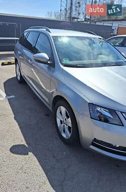 Универсал Skoda Octavia 2019 в 