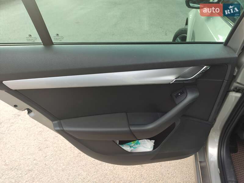 Лифтбек Skoda Octavia 2014 в Мукачево