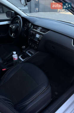 Лифтбек Skoda Octavia 2014 в 