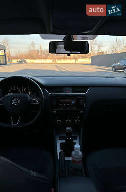 Лифтбек Skoda Octavia 2014 в 