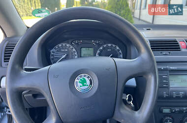 Лифтбек Skoda Octavia 2005 в 