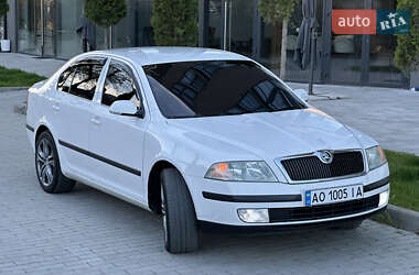 Лифтбек Skoda Octavia 2006 в 