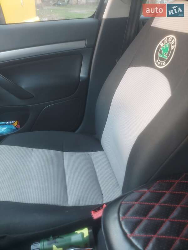 Лифтбек Skoda Octavia 2012 в Ирпене фото 10 Лифтбек Skoda Octavia 2012 в Ирпене