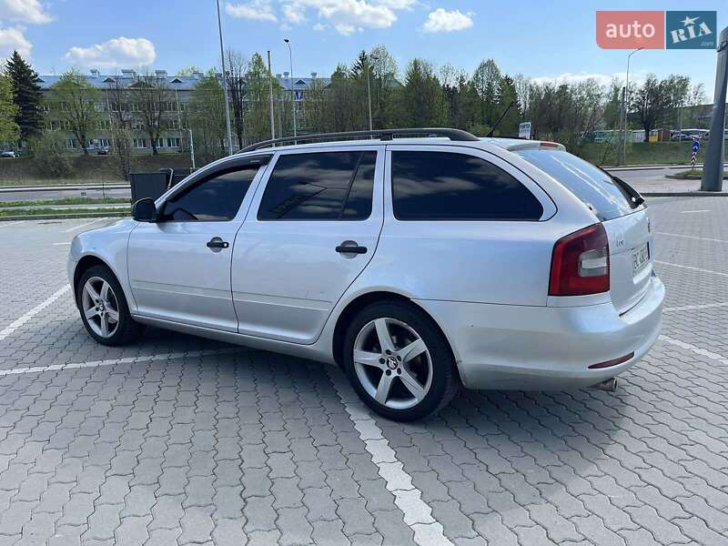 Универсал Skoda Octavia 2011 в Львове