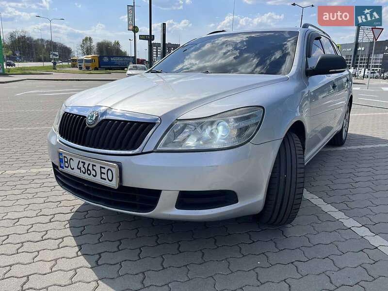 Универсал Skoda Octavia 2011 в Львове